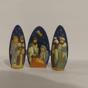 Christmas Nativity Scene Hinged Egg Resin Hand Painted Tabletop Decoration 4"